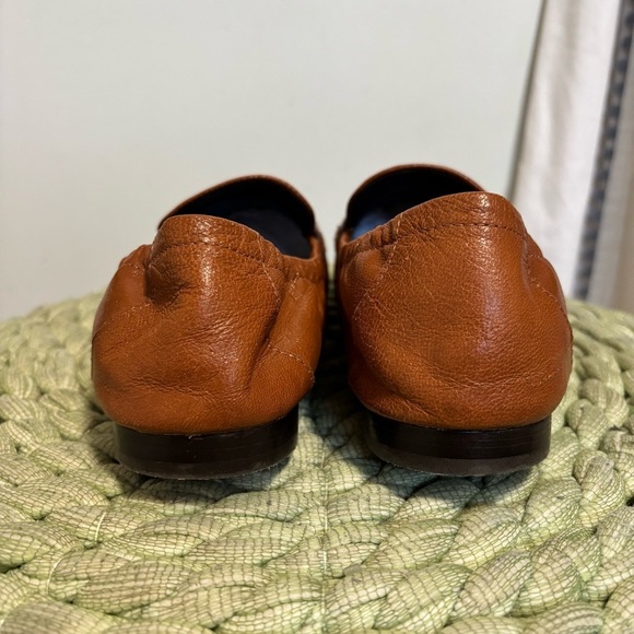 Tory Burch Ballet Bourbon Brown Leather Gold Logo Embellished Loafers - Picture 12 of 16